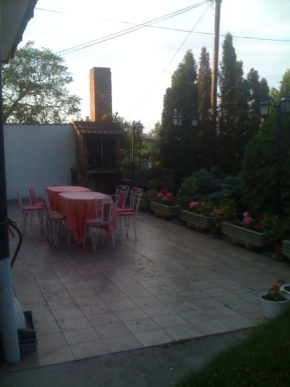 Ilona Panzio Hotel Balatonlelle Ngoại thất bức ảnh